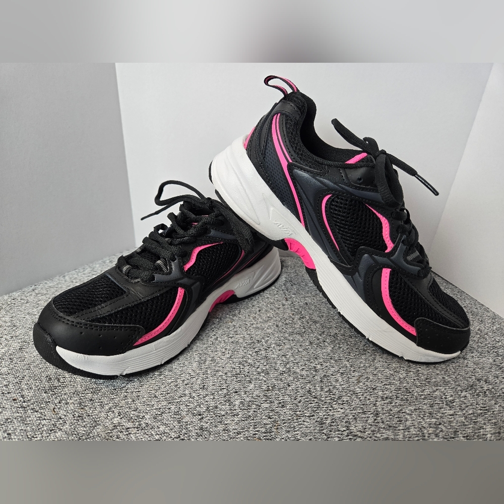 Black and Pink Women's Athletic Shoes